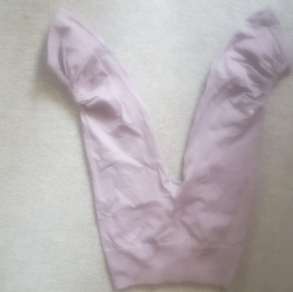 Lululemon capris - Picture 1 of 2